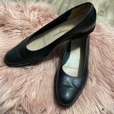 SALVATORE FERRAGAMO Black Leather Loafers Size 8.5 Leather flats Salvatore Ferragamo Black size 8.5 US in  main image 3