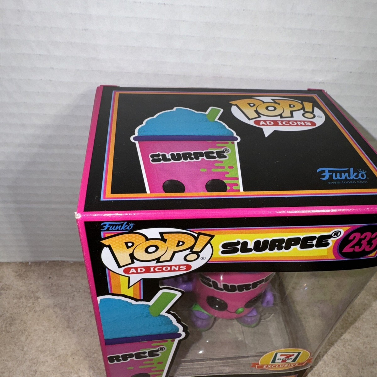 Blacklight Funko Pop Ad Icons: Blue SLURPEE #233 7 Eleven