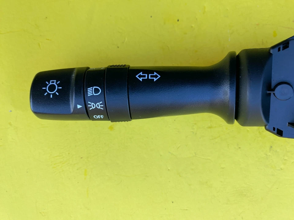 GENUINE 2014-2017 KIA RIO HEADLIGHT TURN SIGNAL CONTROL SWITCH OEM 299138875 Foto 2 de 4