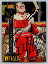 1994 Signature Rookies Tetrad Signatures /7750 Dan Cloutier #CV Rookie Auto RC