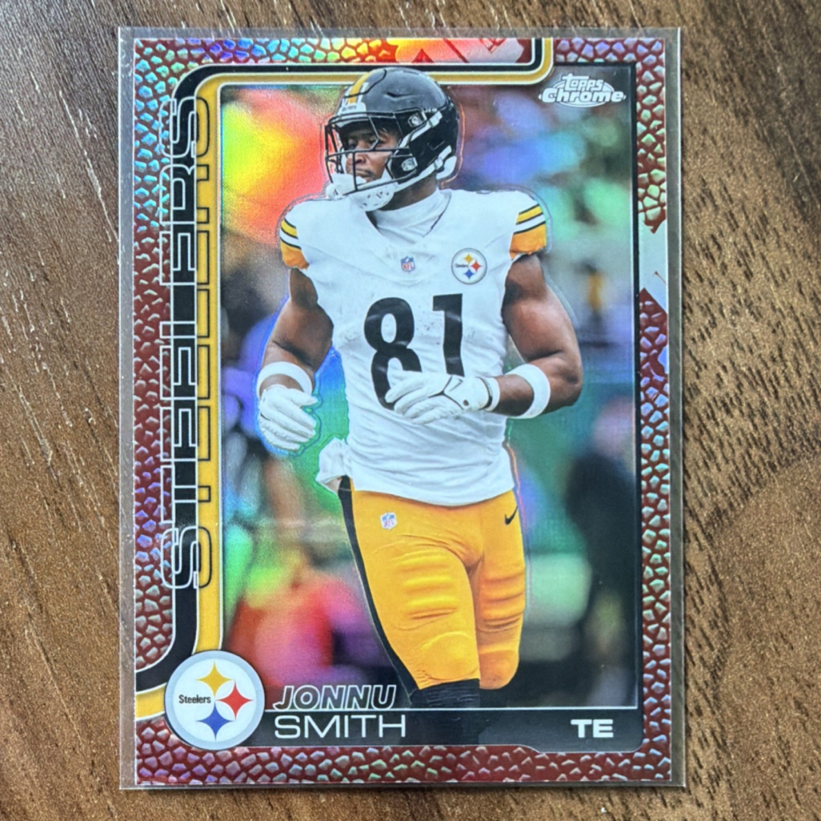 2025 Topps Chrome - Jonnu Smith #257 - Leather Refractor - Pittsburgh Steelers