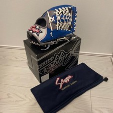 Tokyo Yakult Swallows WBC Aoki Outfielder Glove New with Bag