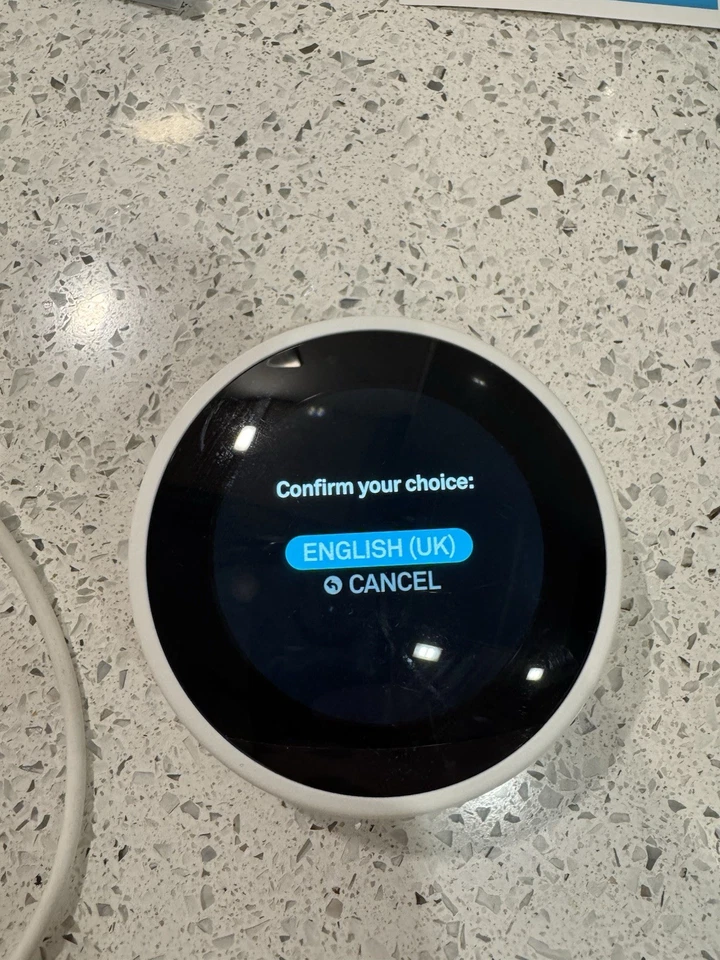 Google Nest Learning Thermostat 3rd Generation Smart White & Stand -No Heat Link - Image 4 of 4