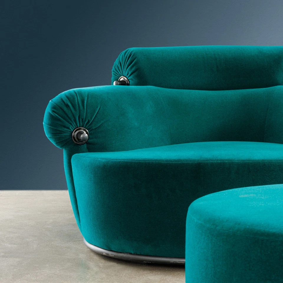 Sillones Azucena P20B Toro Diseño Luigi Caccia Dominioni Original Italia Años 80 Foto 2 de 4