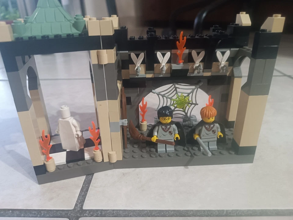 LEGO Harry Potter 4704 The Chamber of the Winged Keys, foto 2 di 4