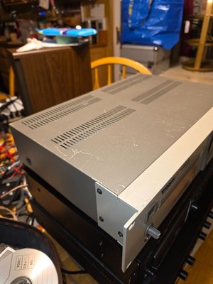 Tascam CD-RW5000 Rack-Mounted CD Rewritable Recorder Player