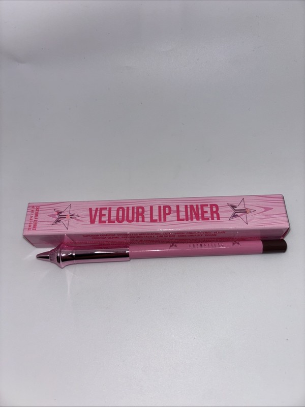 ⭐️Jeffree Star Cosmetics Velour Lip Liner “Wyoming Wind” NIB! ⭐️