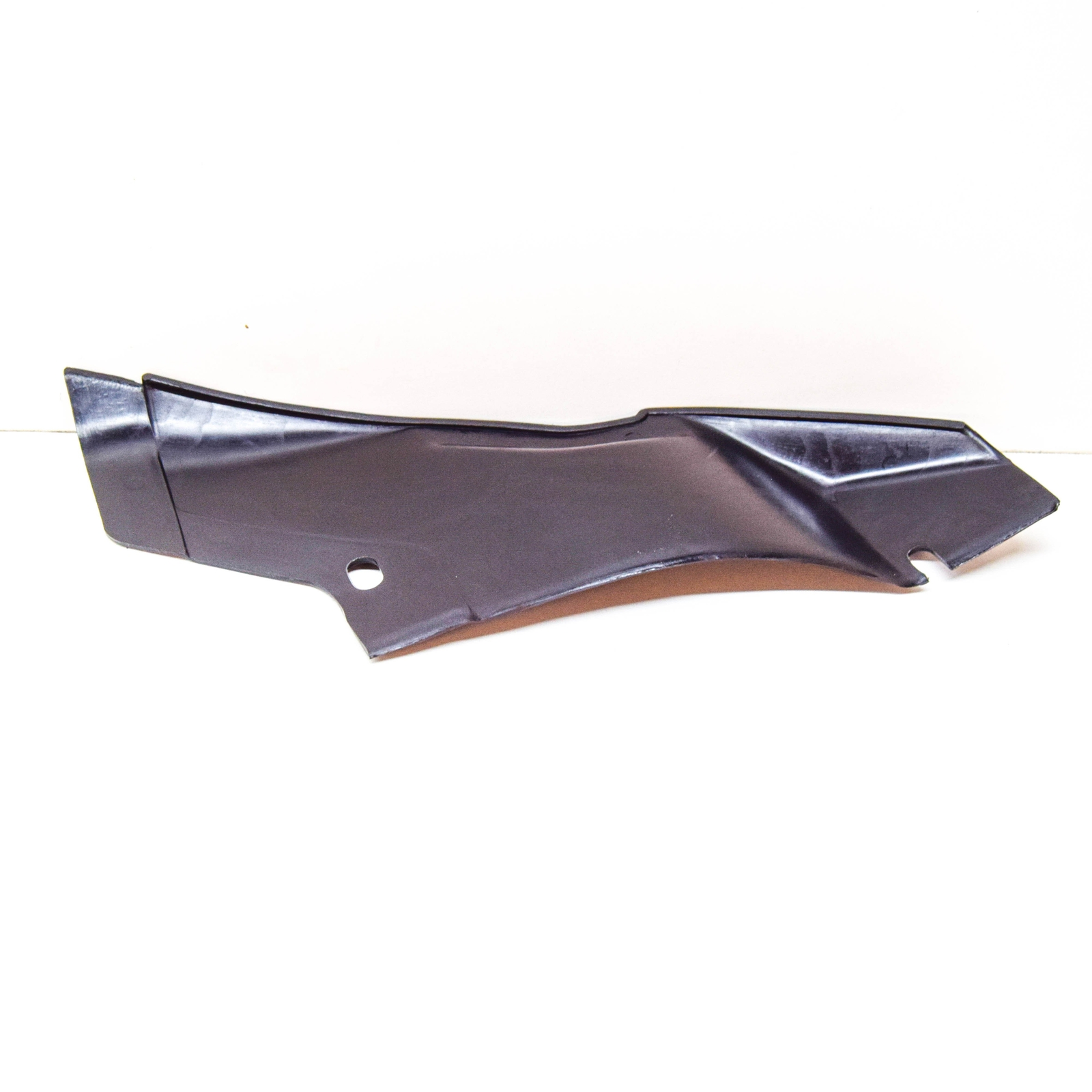 NEW BMW 3 E30 FRONT LEFT WHEEL HOUSING COVER 51711943829 1943829 