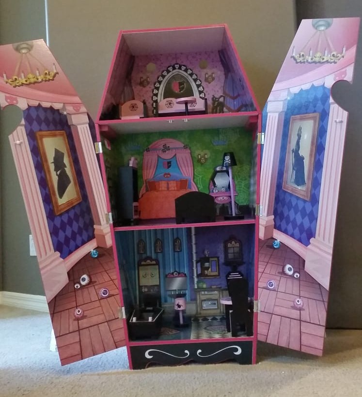 monster high coffin doll house
