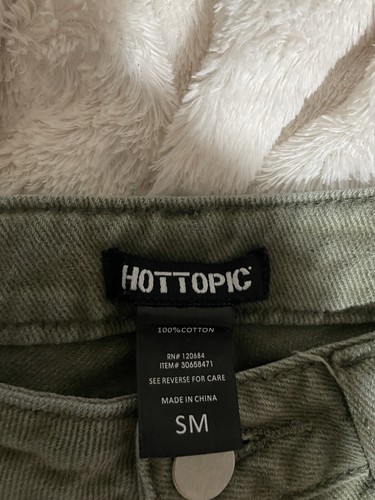 Hot Topic Blk. Frayed Star Patch Flared Leg Denim Jean Sz. 5 - Picture 3 of 6