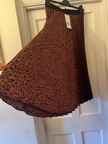 New Zara Brown & Black Animal Print Silky Pleated Midi Skirt, Large - Picture 5 of 12