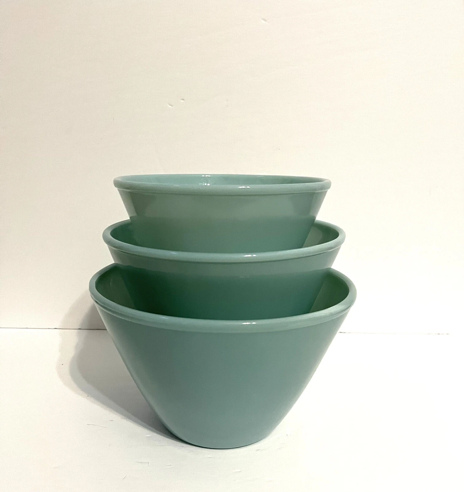 1950 Delphite Blue Fire King Splash Proof Mixing Nesting Bowl Set of 3 Baby Blue
