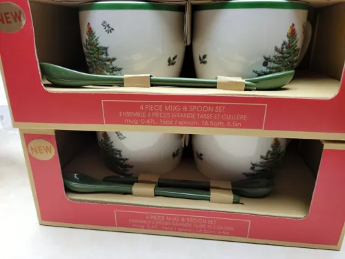 SPODE CHRISTMAS TREE 4 MUGS CUPS 16 OZ 4 SPOONS 2 COMPLETE SETS NEW 