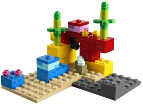 LEGO Minecraft: The Coral Reef (21164) 100% Complete With Manual No Minifigures - Picture 3 of 3