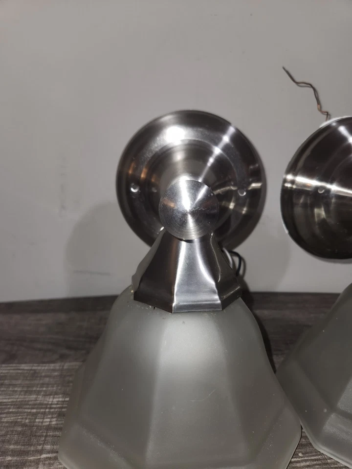 Juego de 2 apliques de pared interiores Hampton Bay Foto 4 de 4