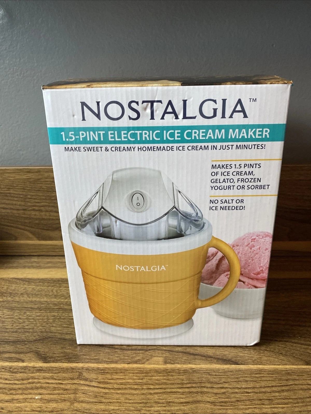 Nostalgia 1.5-Pint Electric Ice Cream Maker