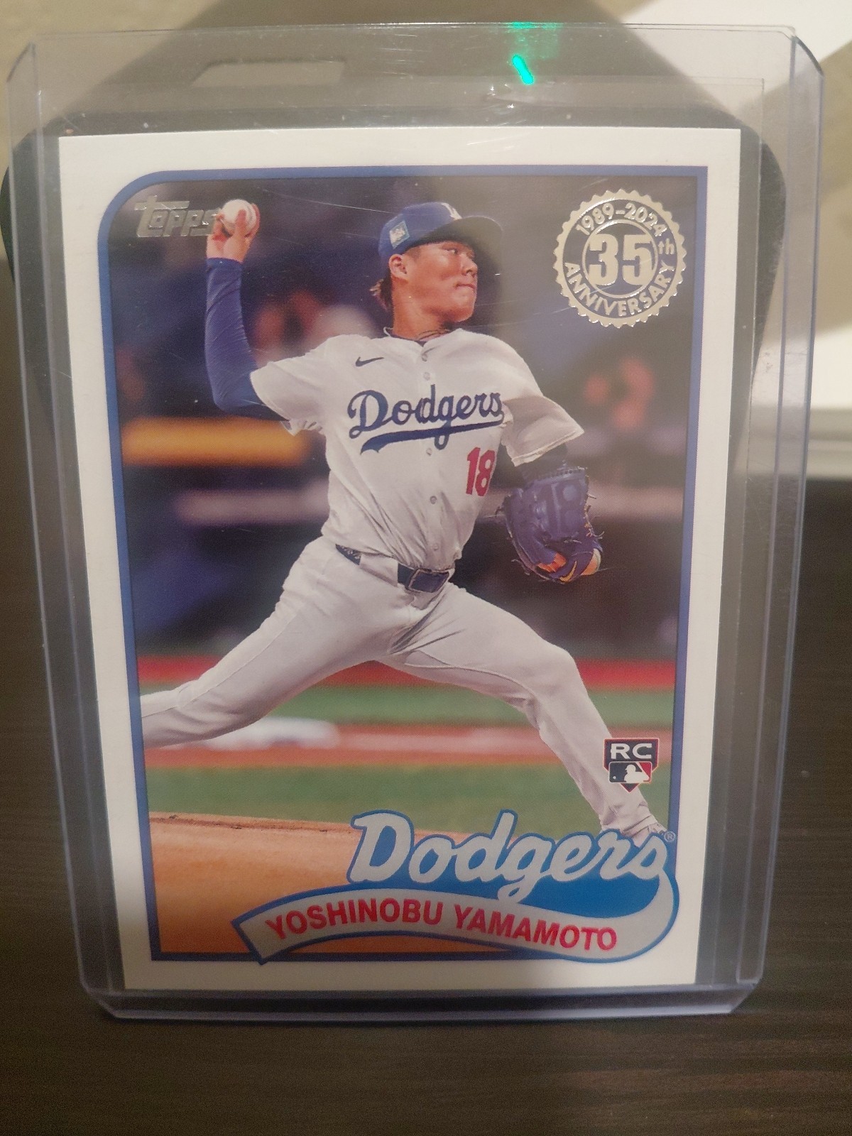 2024 Topps Update Series - 1989 Topps Baseball Yoshinobu Yamamoto #89US-29 (RC)