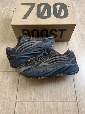 Size 10 - Adidas Yeezy Boost 700 V2 Geode Brand New With Box (EG6860)