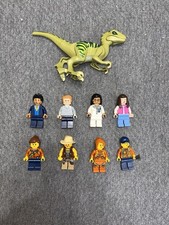 RARE Lot LEGO bundle of DINOSAUR minifigs minifigure pieces. 9 TOTAL