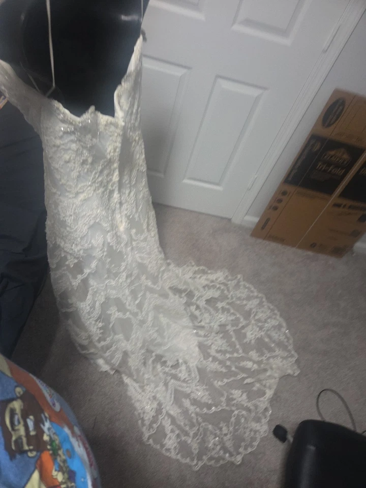 Vestido de novia Casablanca talla 14 C1847 Foto 2 de 4