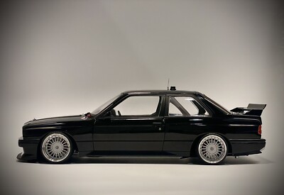 1/18 AUTOART BMW M3 E30 DTM , BLACK , 89247 , NEW