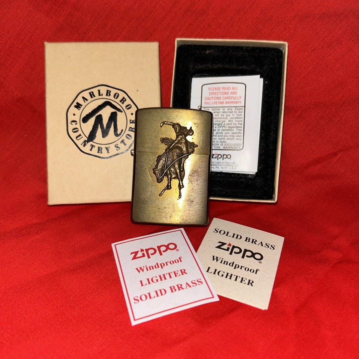ZIPPO Marlboro 女性ライター Made in USA Zippo Marlboro Flower Silver Gold Etching 5 Sided Processing