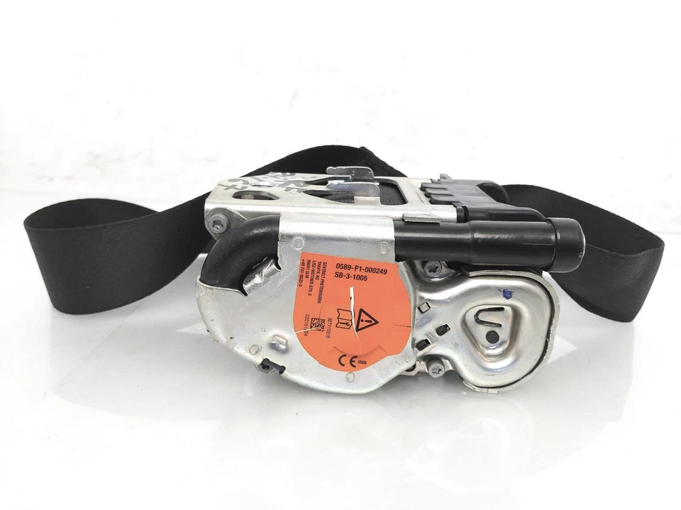 2015-2020 Mercedes-Benz Gla250 Front Passenger Right Seat Belt Retractor *Black - Image 2 of 4