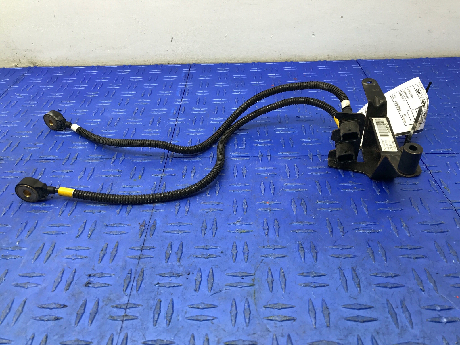 13-17 MASERATI QUATTROPORTE M156 3.0L AWD ENGINE IGNITION KNOCK SENSOR OEM