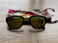 Diff Sunglasses Tortoise Brown Gold T-GD07P Frame has a slight tilt