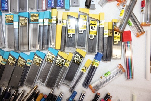 HUGE Lot!!! 3+ lb! Vintage Mechanical Pencils Leads Erasers Pentel .5 .7 .9 +... - Picture 11 of 24