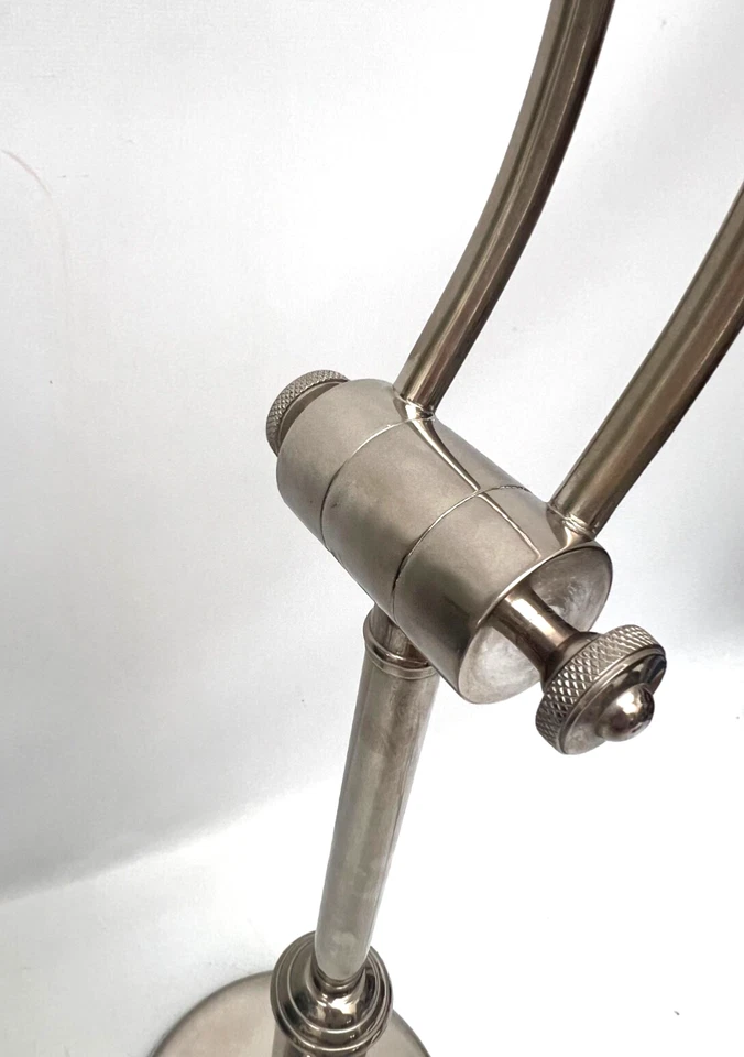 "Lámpara de mesa articulada industrial Jamie Young acero inoxidable cromo cuello de cisne 29""" Foto 3 de 4