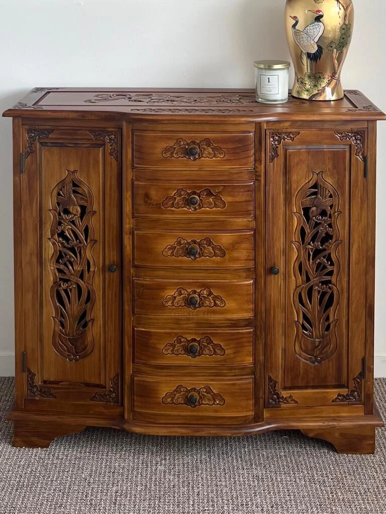 Oriental sideboard deals
