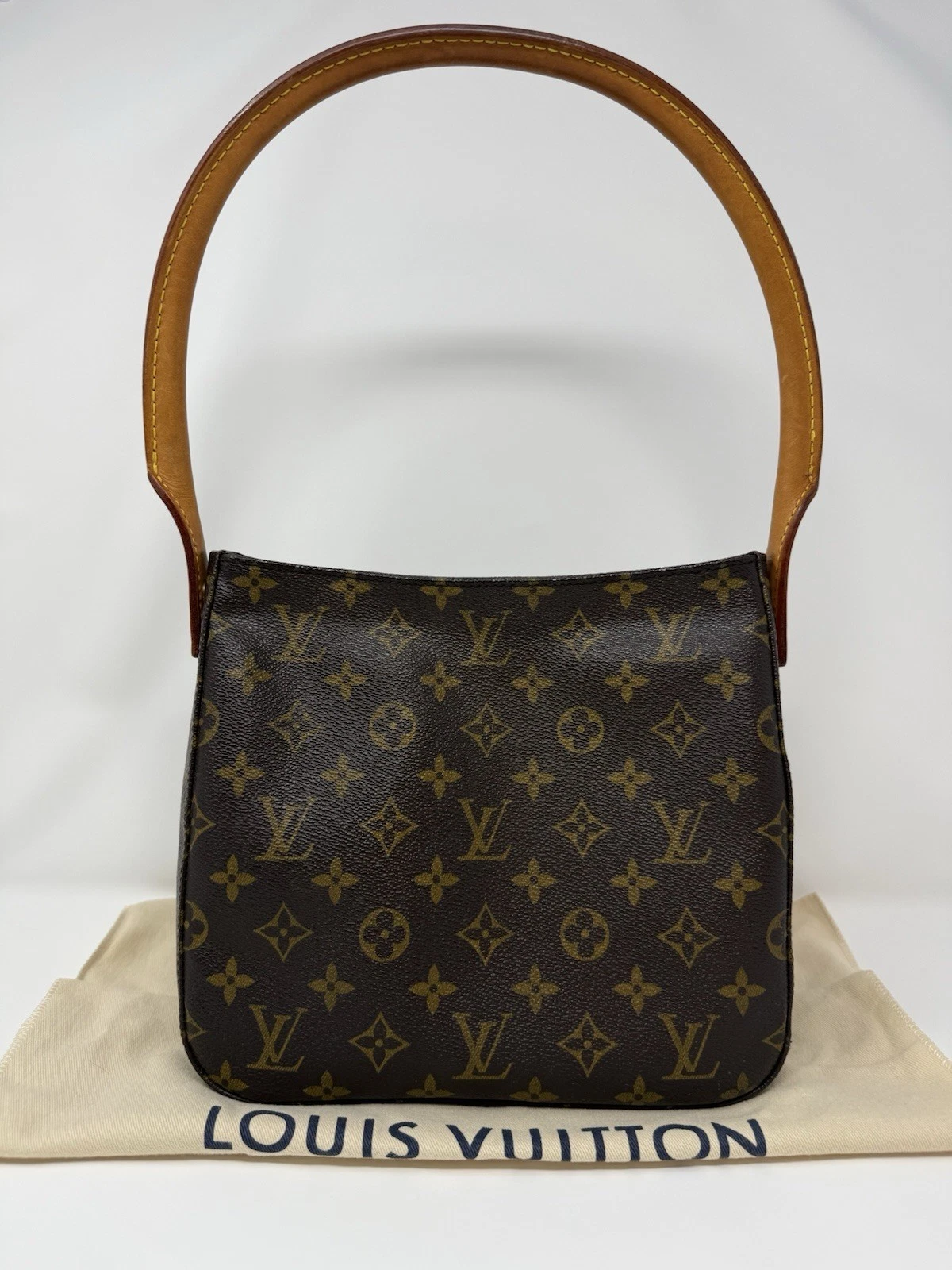 Vuitton — Louis Vuitton Looping MM Monogram Shoulder Bag Hobo Purse Authentic Excellent