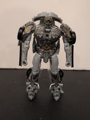 Transformers TLK Deluxe Class Premier Edition Cogman Hasbro 2017 (Missing Sword)