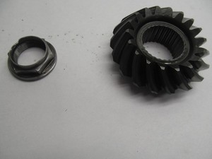 1994 YAMAHA YFM400 KODIAK YFM 400 PINION GEAR