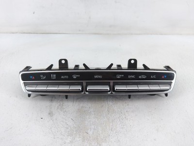 芝さん専用 Mercedes(W213)20% 2019-2023 MERCEDES W213 E350 CENTER CONSOLE USB CHARGER SD CARD