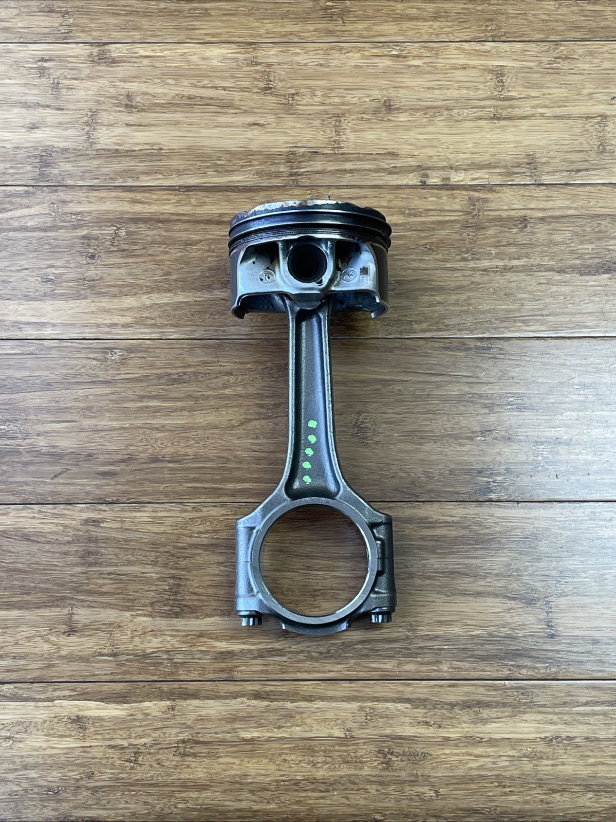 Maserati Levante 2014-2024 Connecting rod