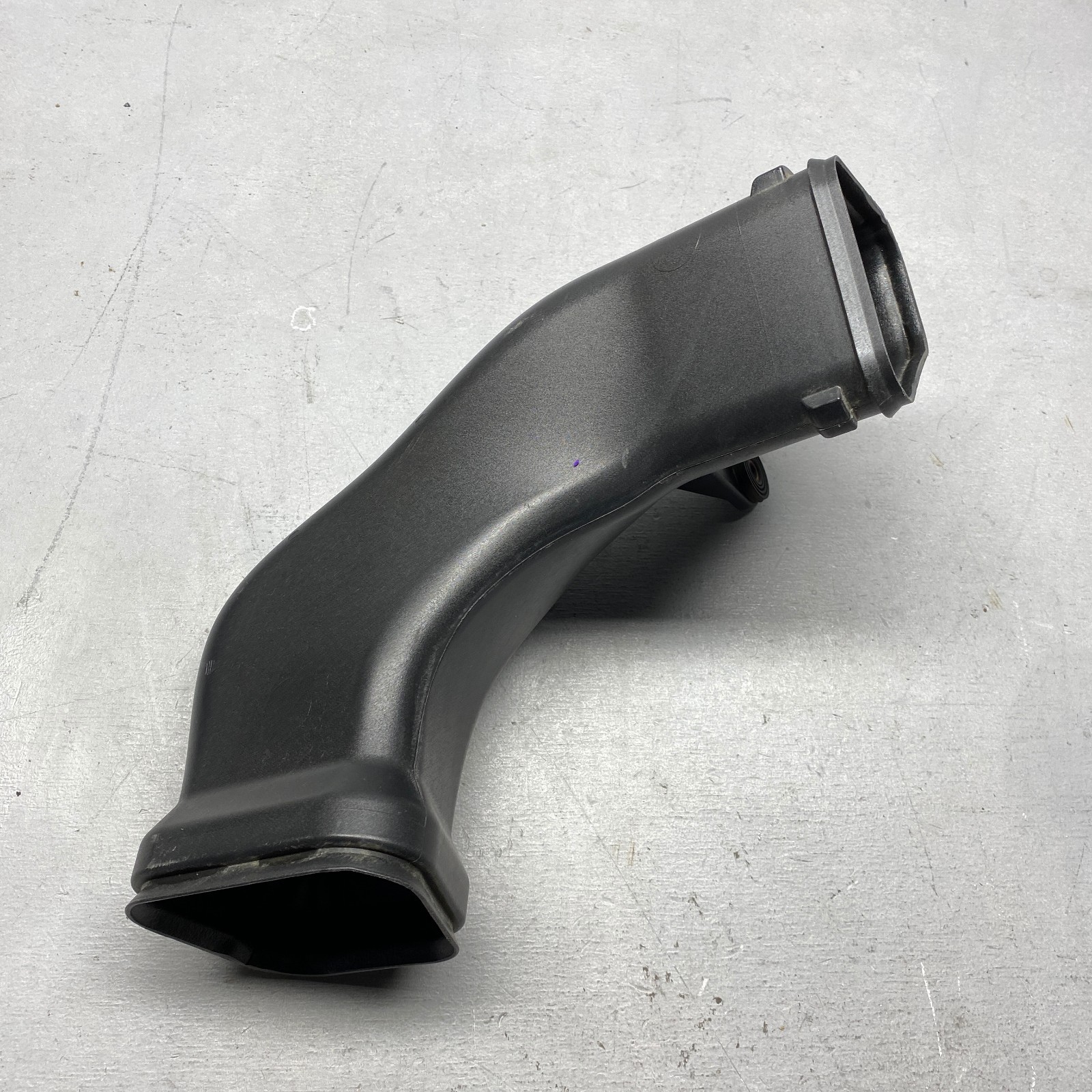 2018 Lamborghini Huracan Right Air Inlet Duct 4S0129520D