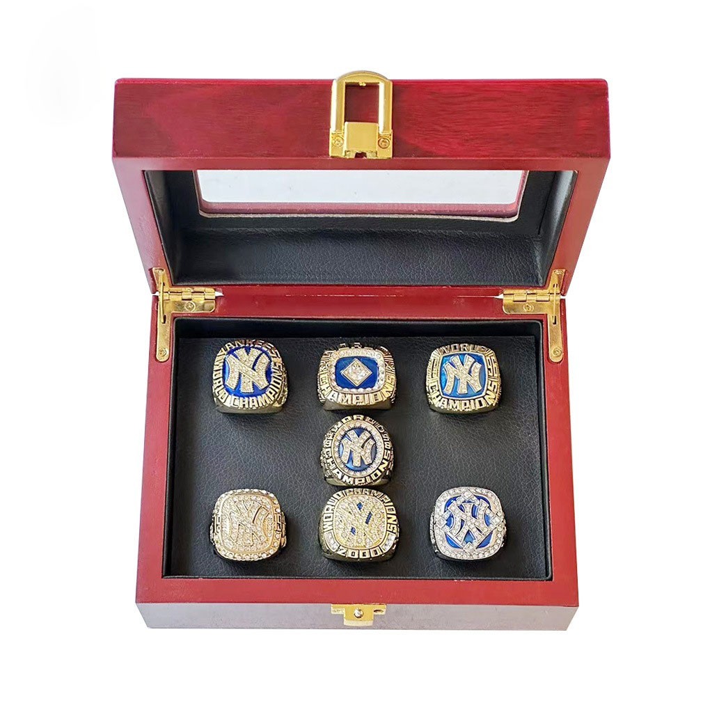 New York Yankees World Series 7 Rings Set MLB With Display Box