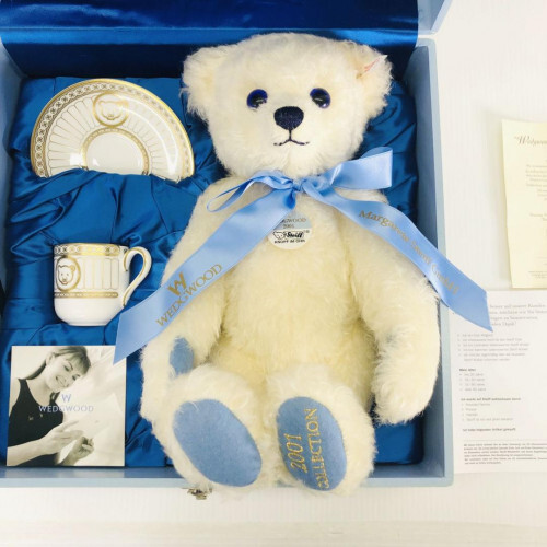 Steiff × Wedgwood Cup and saucer White Teddy Bear set with BOX from Japan SK0500 - Picture 4 of 9