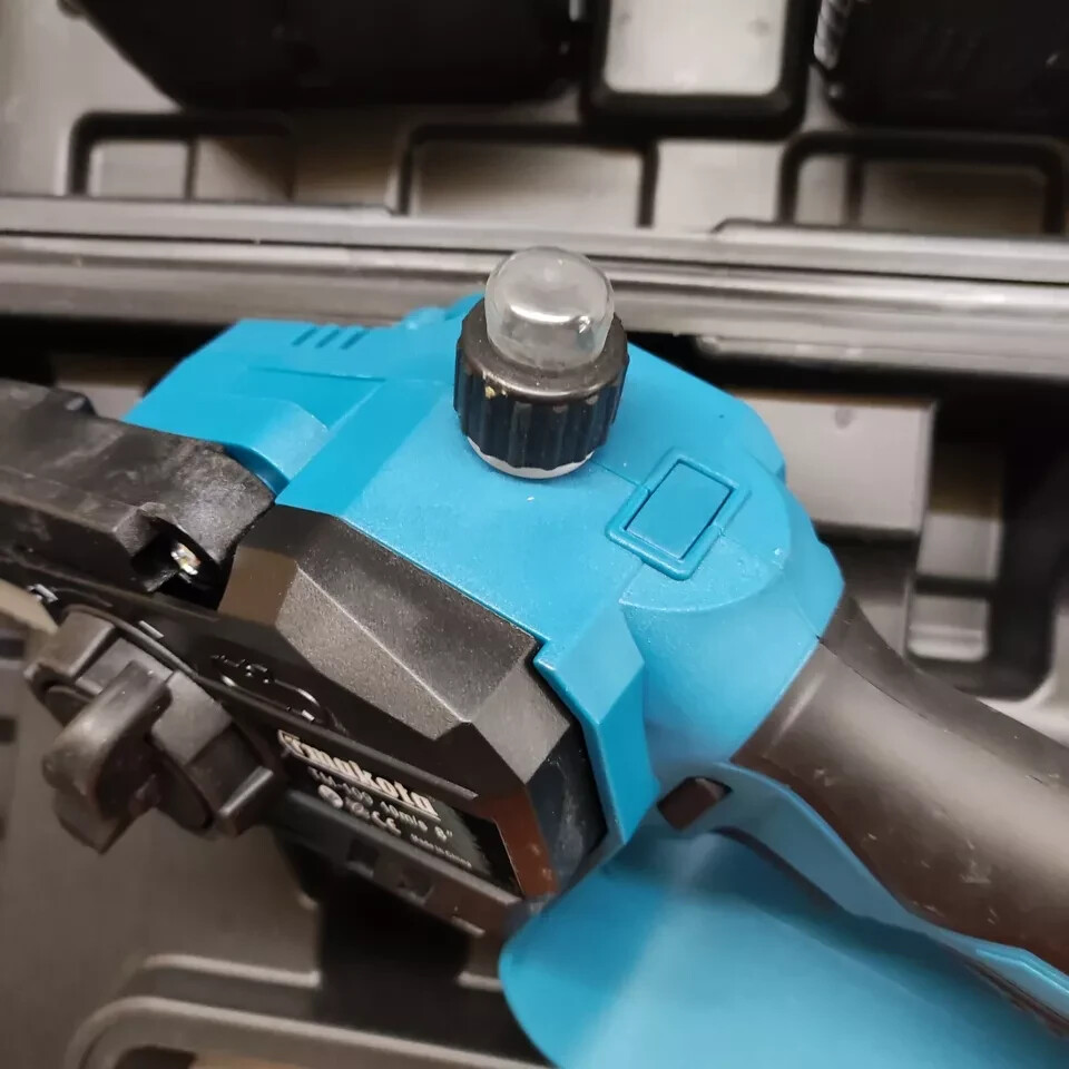 Motosega A Batteria Mini Mini Motosega A Batteria 8 Pollici 68Vf - Elettrosega Senza Filo Per Tagliarami - Verde, Con Lubrificazione Automatica Motosega Per Taglio Rami - Foto 9