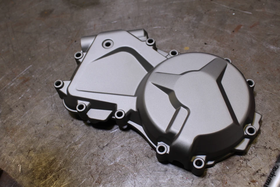 09-14 Bmw S1000rr Stator Cover Aftermarket Foto 2 de 3