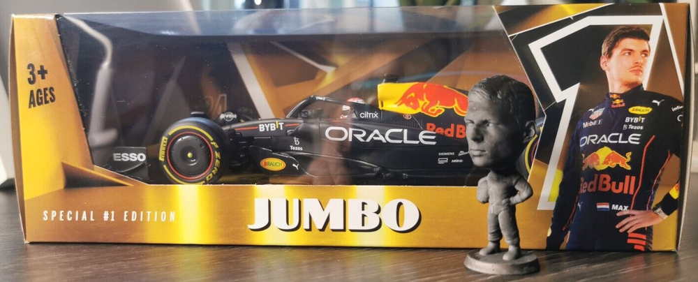MAX VERSTAPPEN 2022 RB18 1:24 F1 CAR Red Bull Limited Edition + free figure