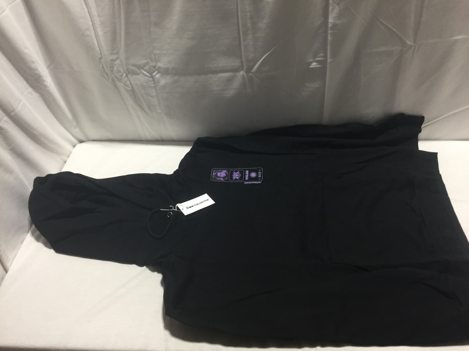 Picture 1 of 11
