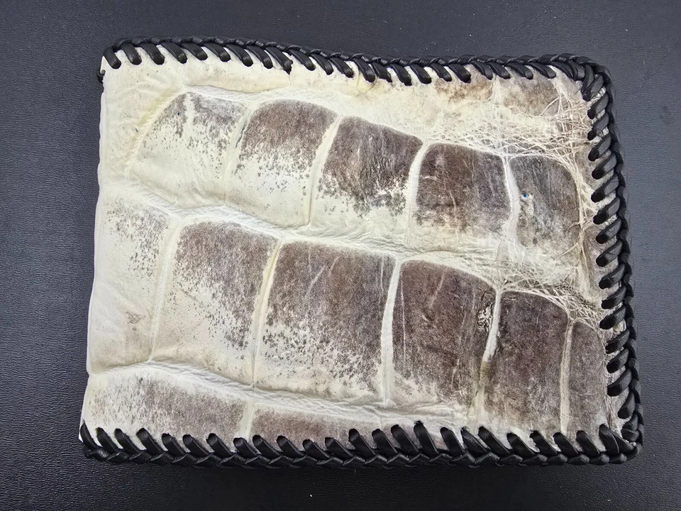 Alligator Himalayan bi fold wallet genuine gator natural color custom made laced - Image 4 of 4