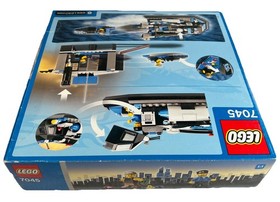 LEGO World City: Hovercraft Hideout Set 7045 Sealed 2003 NIB