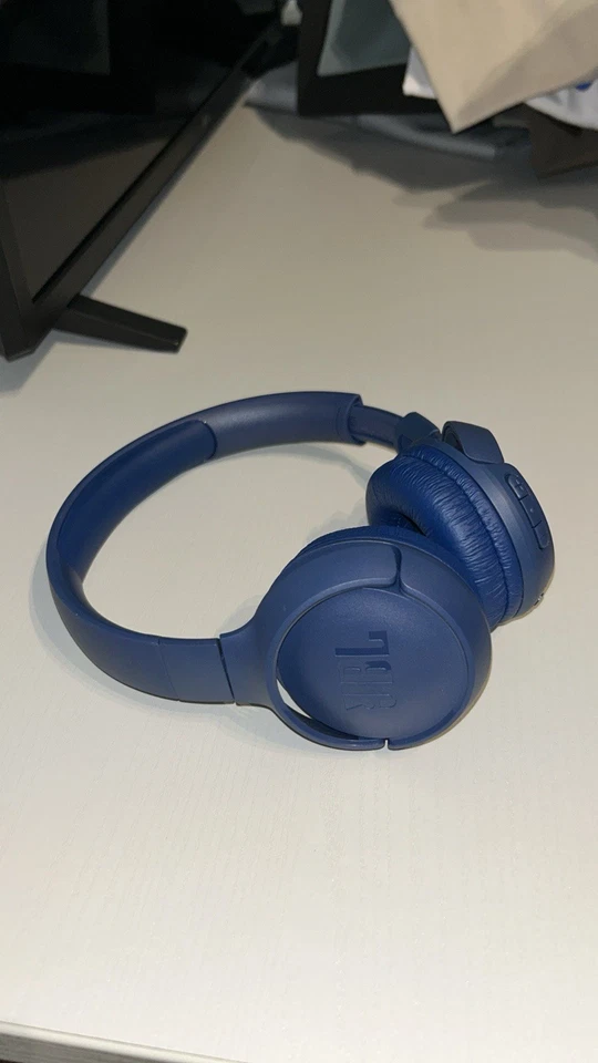JBL Tune Cuffie Bluetooth - Blu - Immagine 2 di 4
