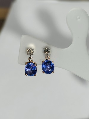Tansanit Ohrringe mit Diamanten alle Natursteine T-1,72ct D-20 pt