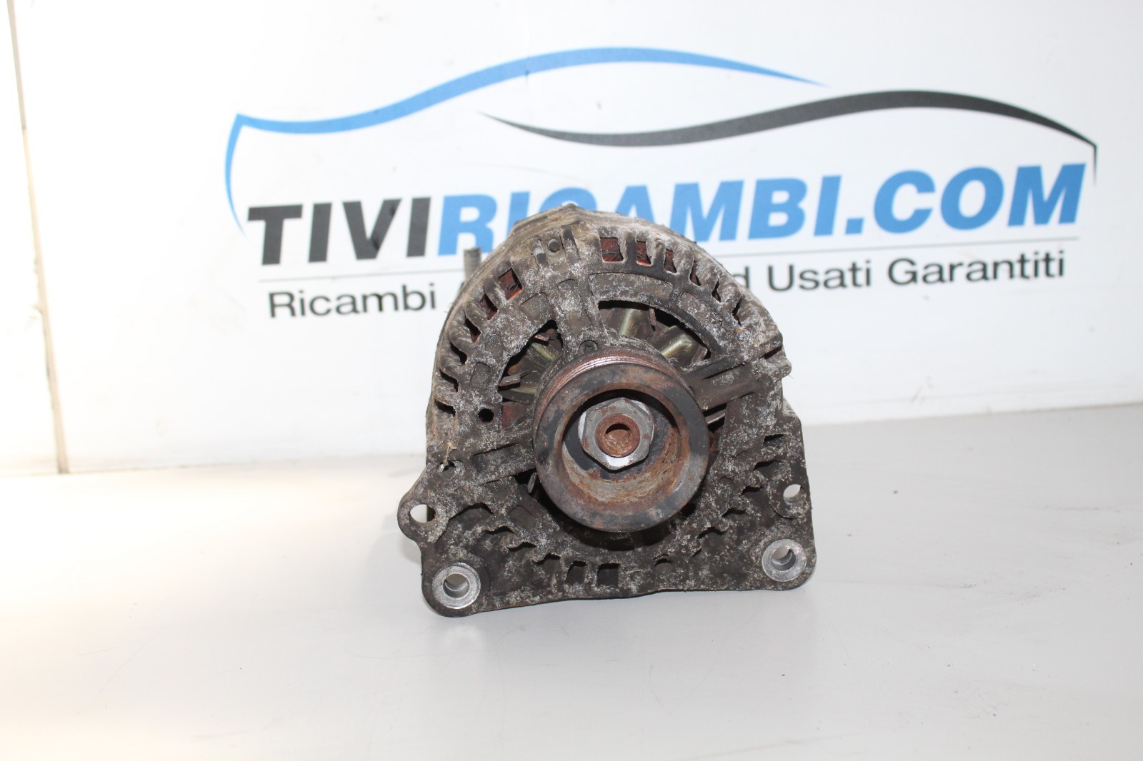 ALTERNATORE PER NISSAN ATLEON 0124325097 23100-69T61