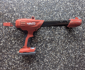 Hilti HDE 500-22  adhesive/caulking gun battery powered tool only